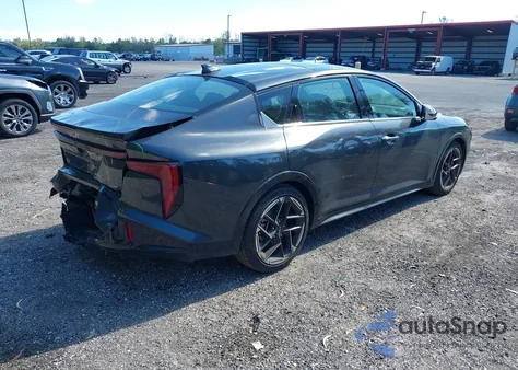 2025 Kia K4 Gt-Line z USA, uszkodzony, nr VIN 3KPFW4DEXSE047374